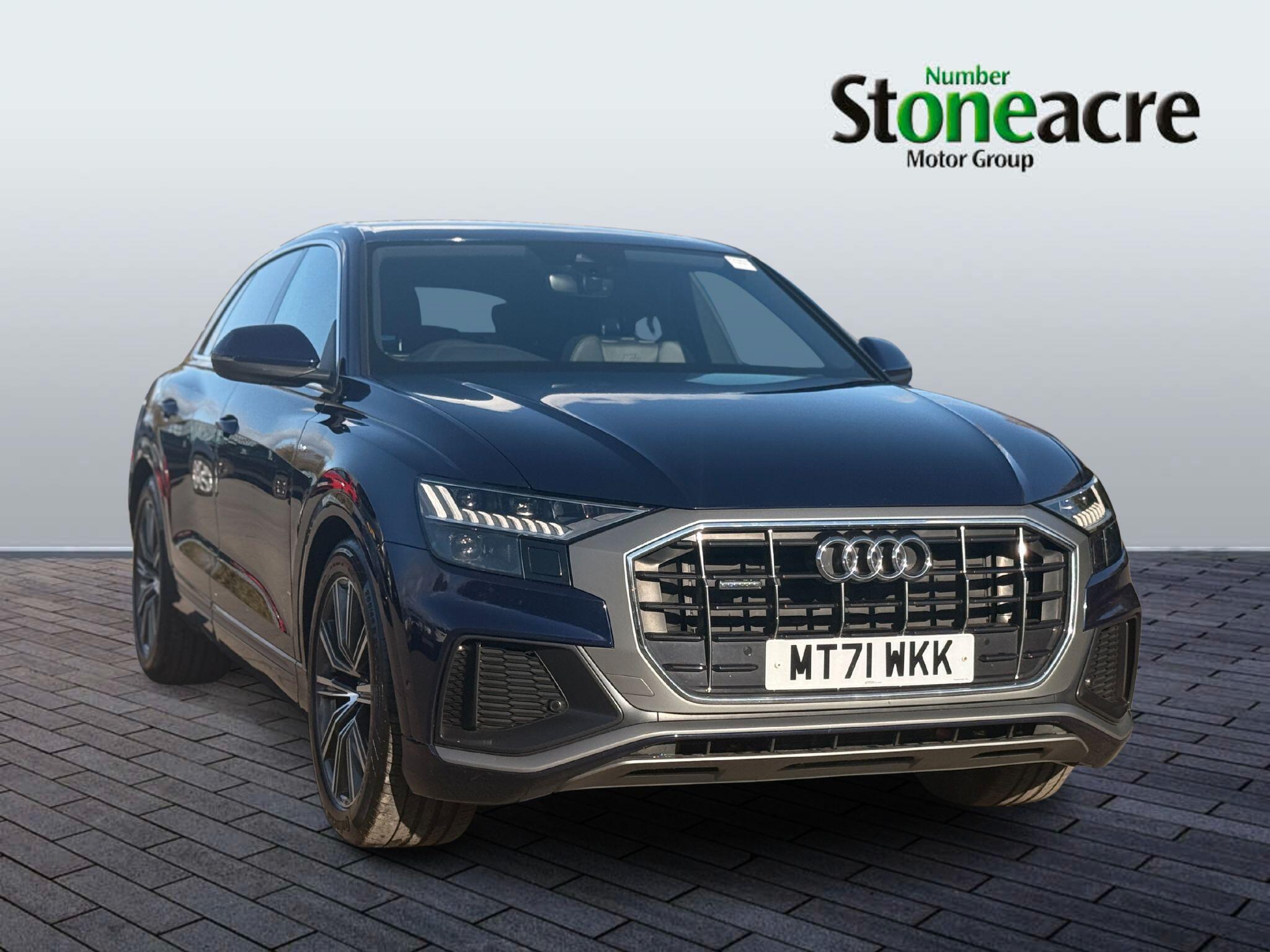 Main listing image - Audi Q8