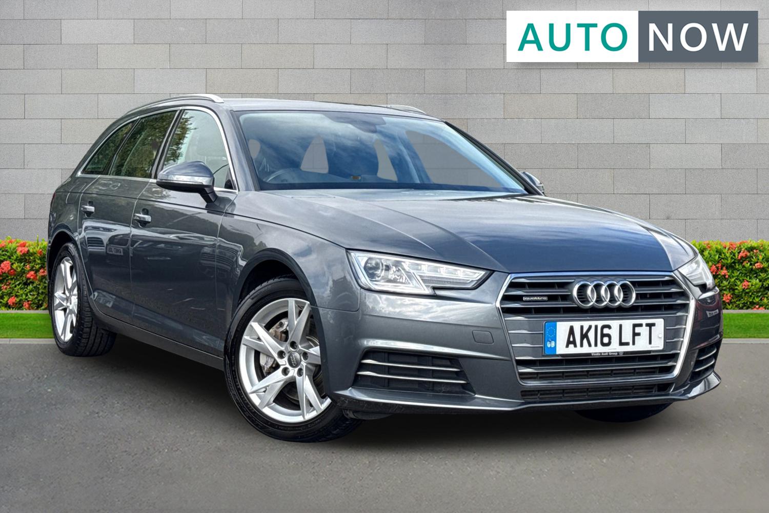 Main listing image - Audi A4