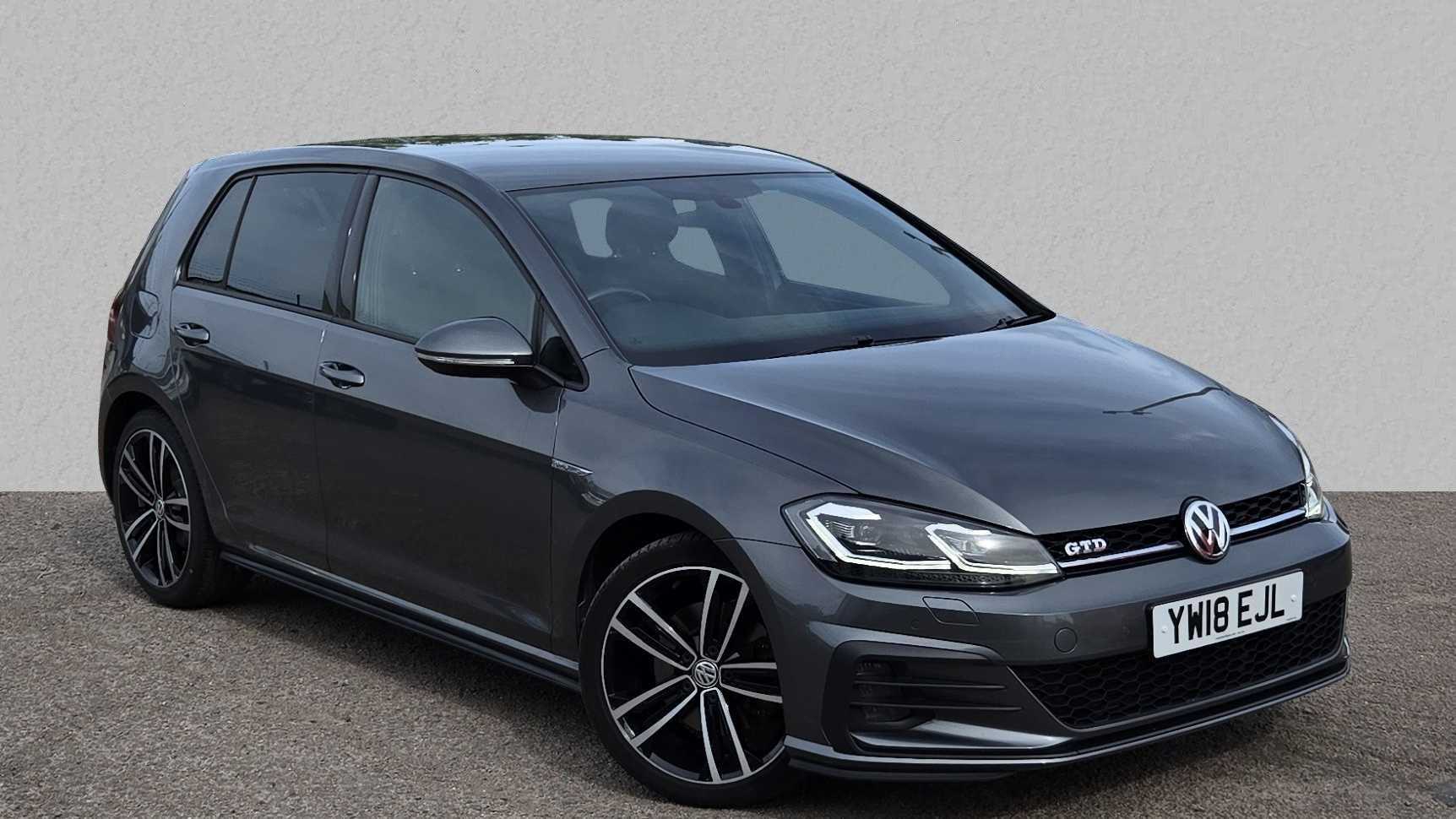 Main listing image - Volkswagen Golf
