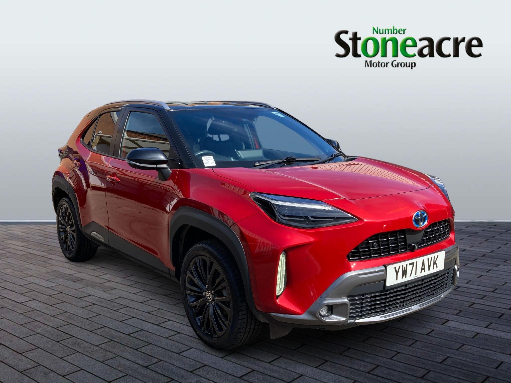 Main listing image - Toyota Yaris Cross