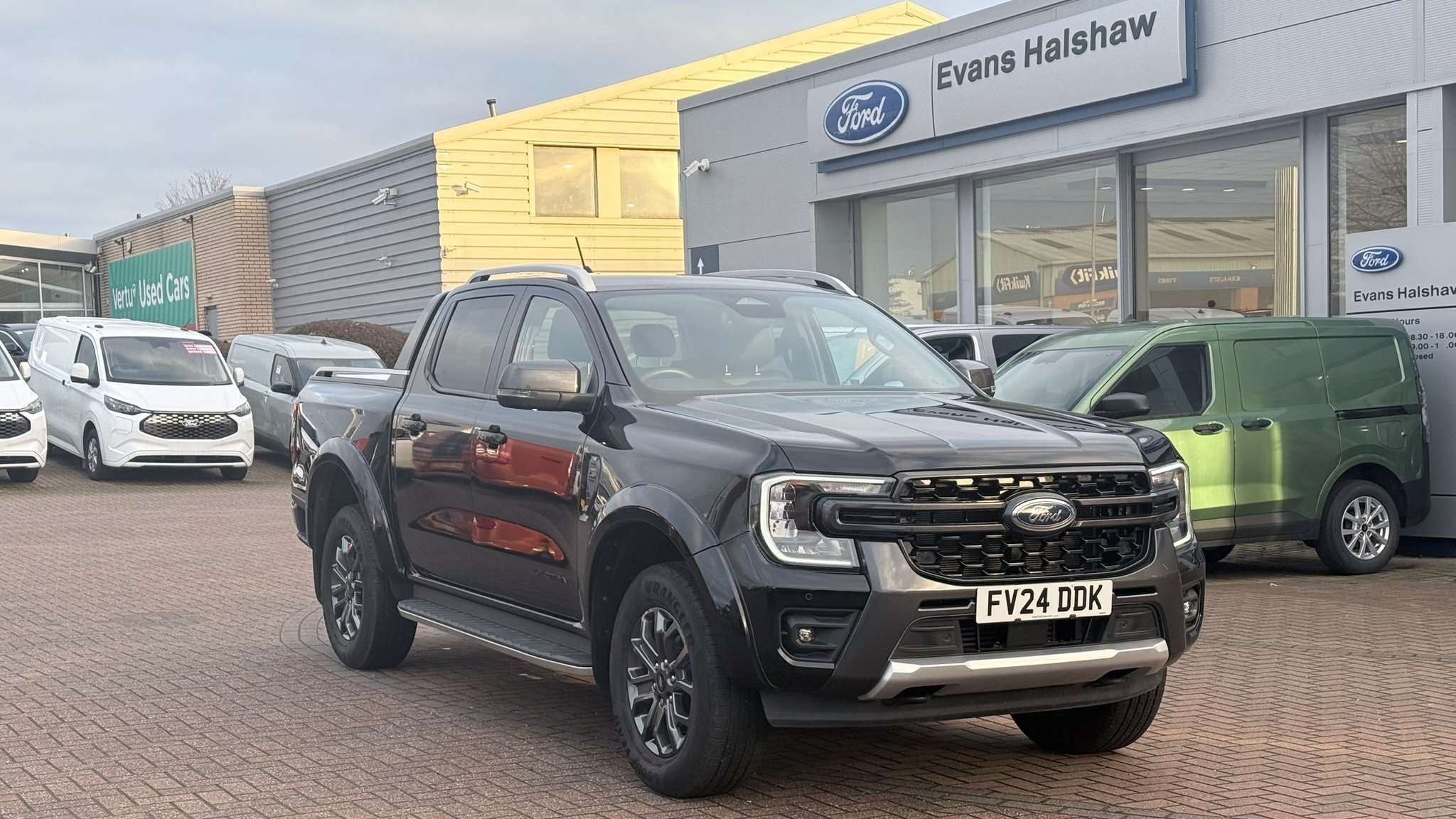 Main listing image - Ford Ranger