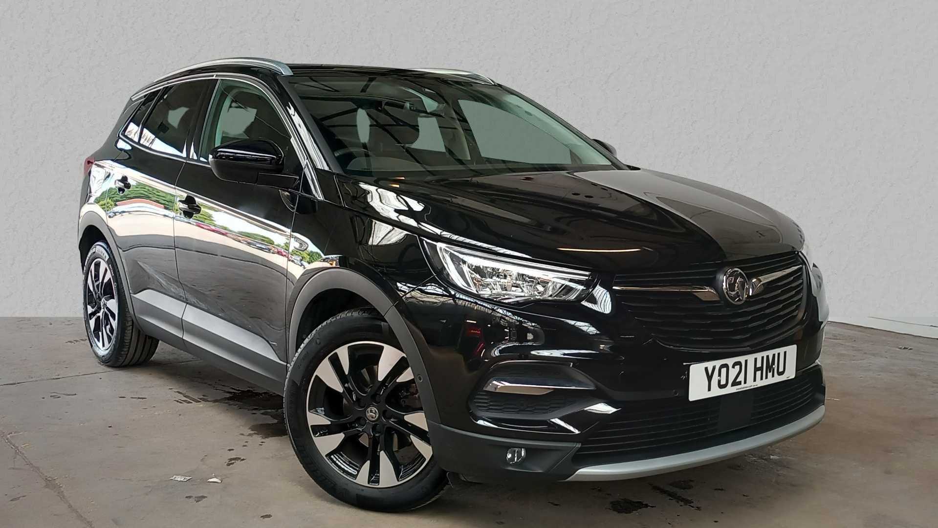 Main listing image - Vauxhall Grandland X