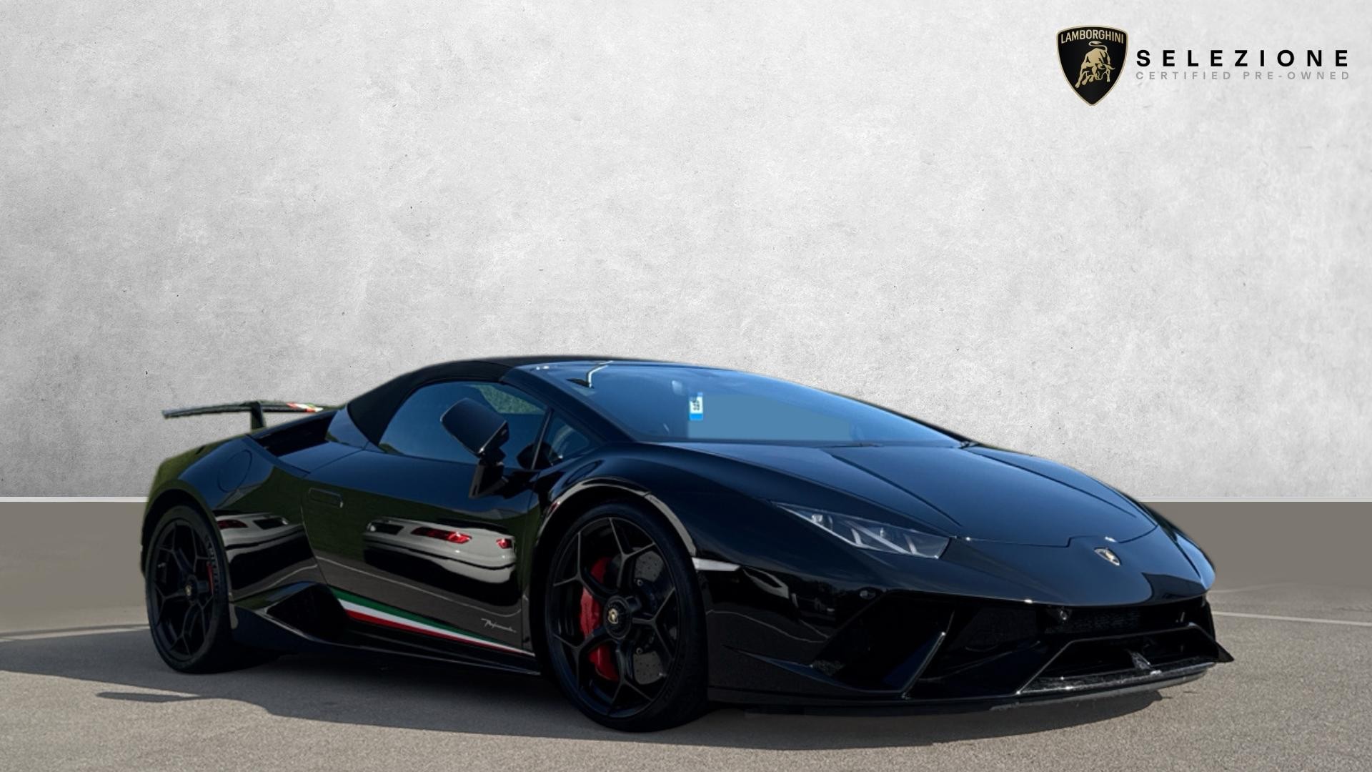 Main listing image - Lamborghini Revuelto