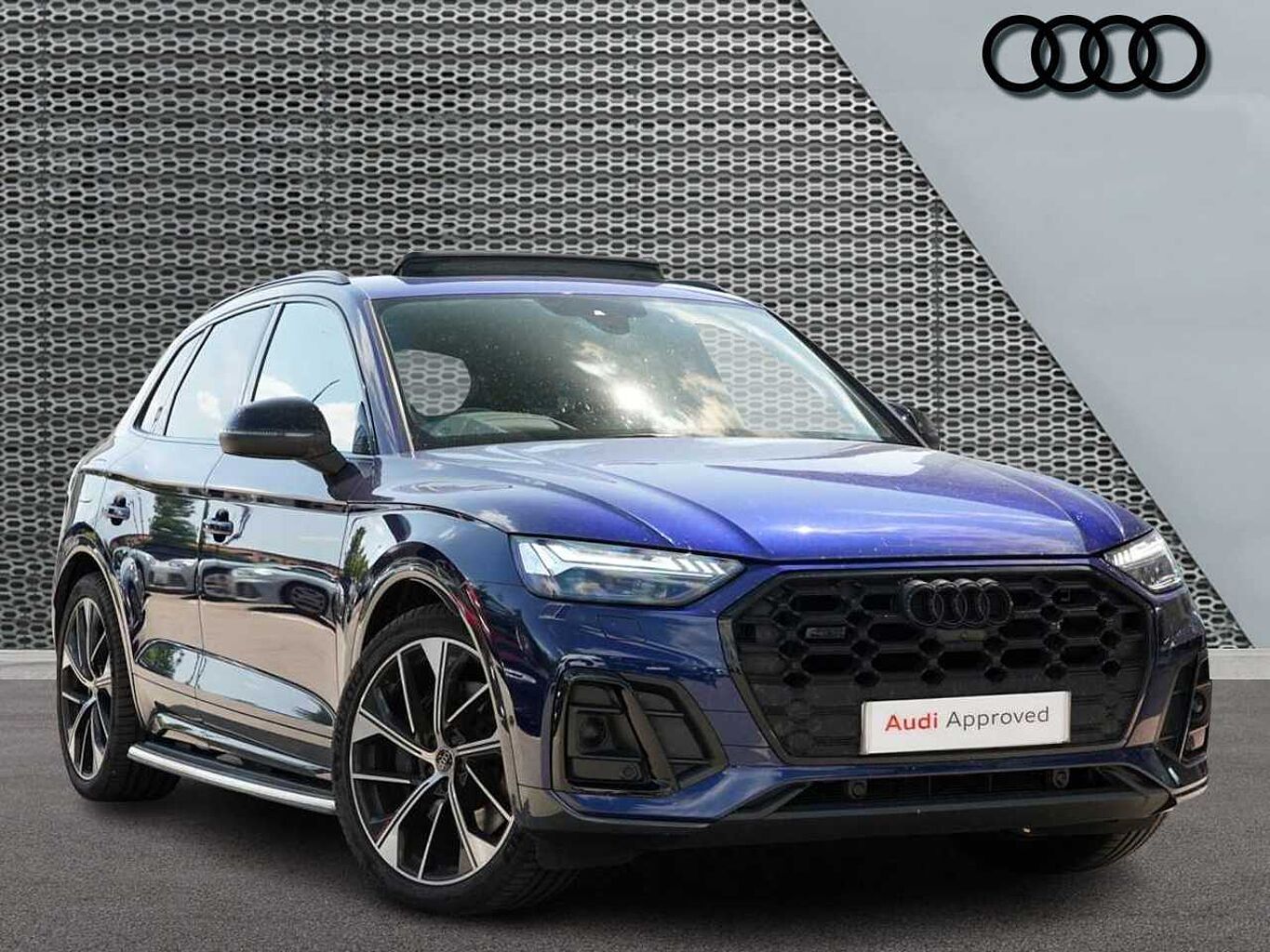 Main listing image - Audi Q5