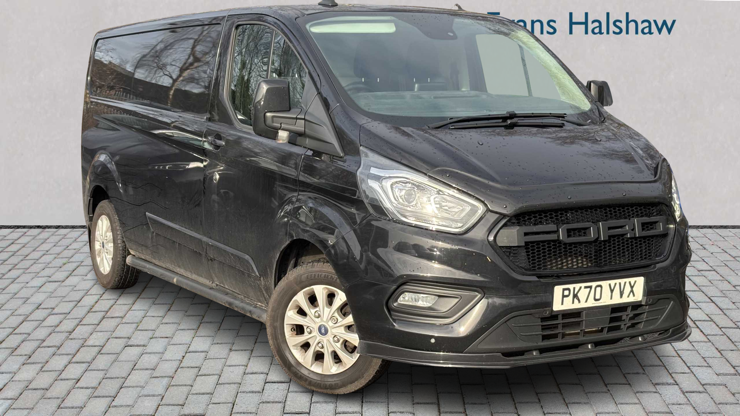 Main listing image - Ford Transit Custom