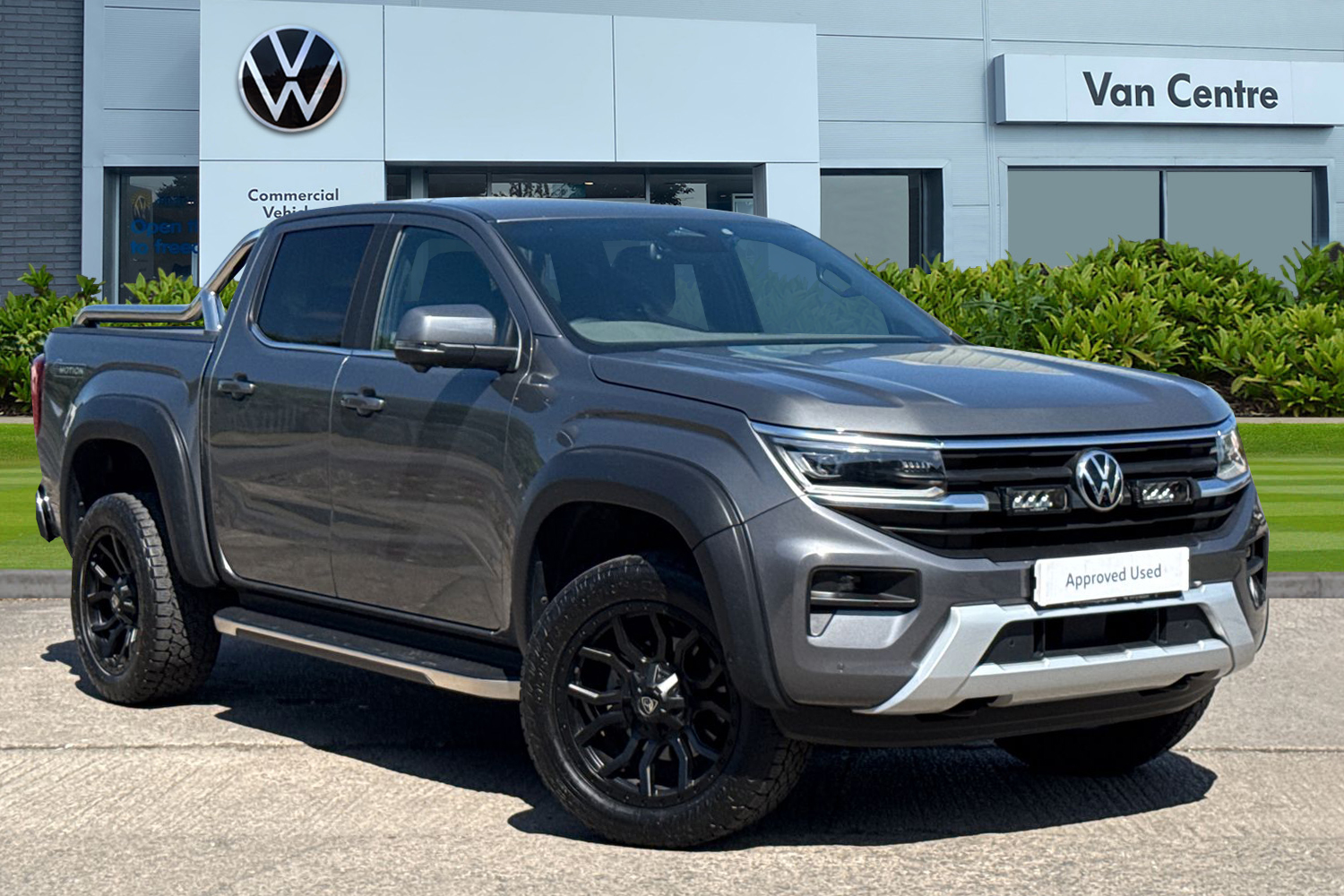 Main listing image - Volkswagen Amarok