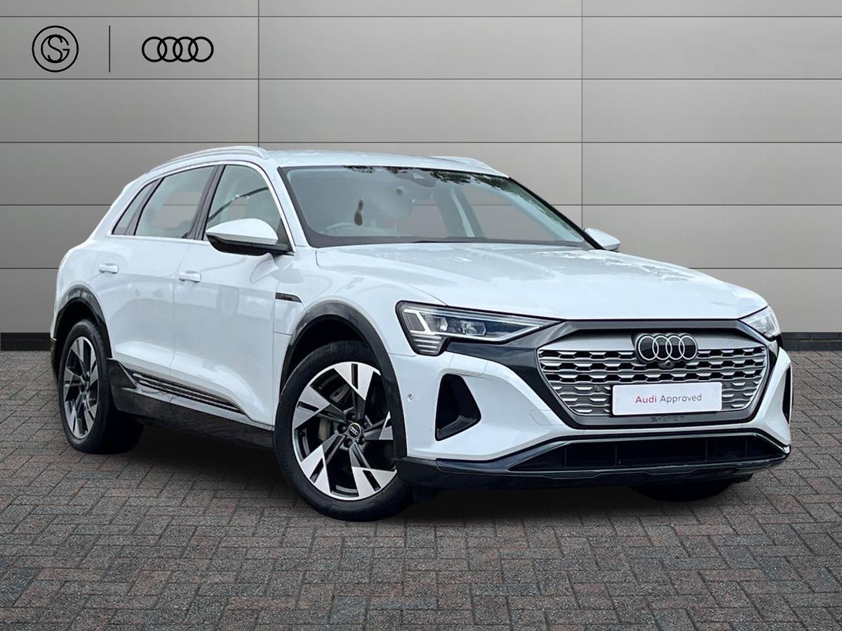 Main listing image - Audi Q8