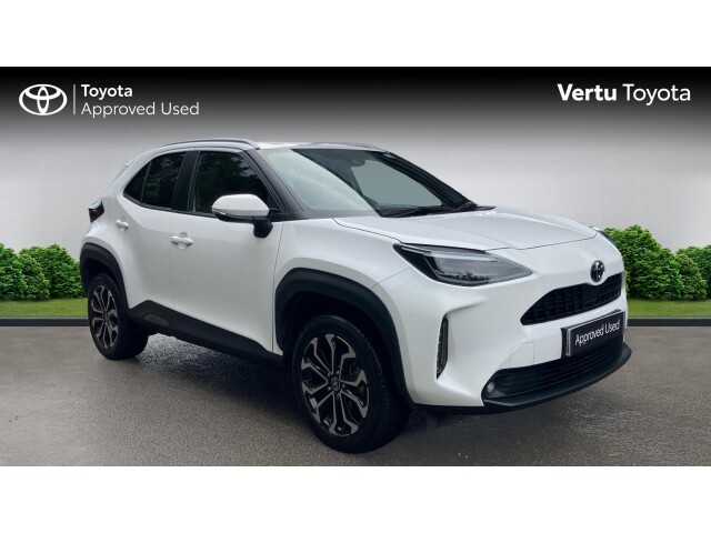 Main listing image - Toyota Yaris Cross