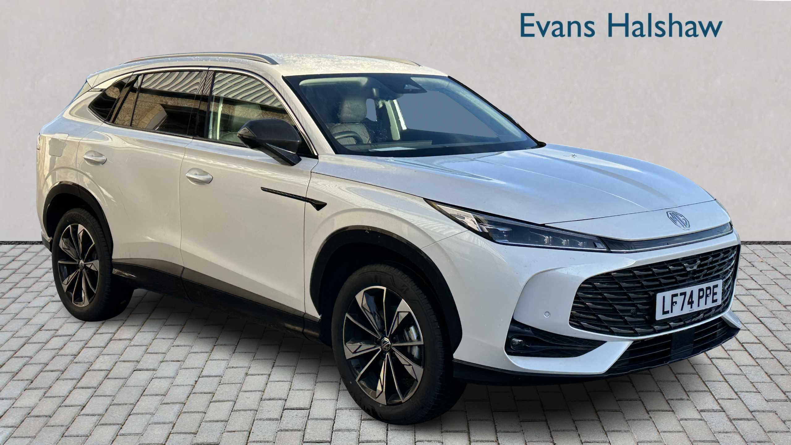 Main listing image - MG HS