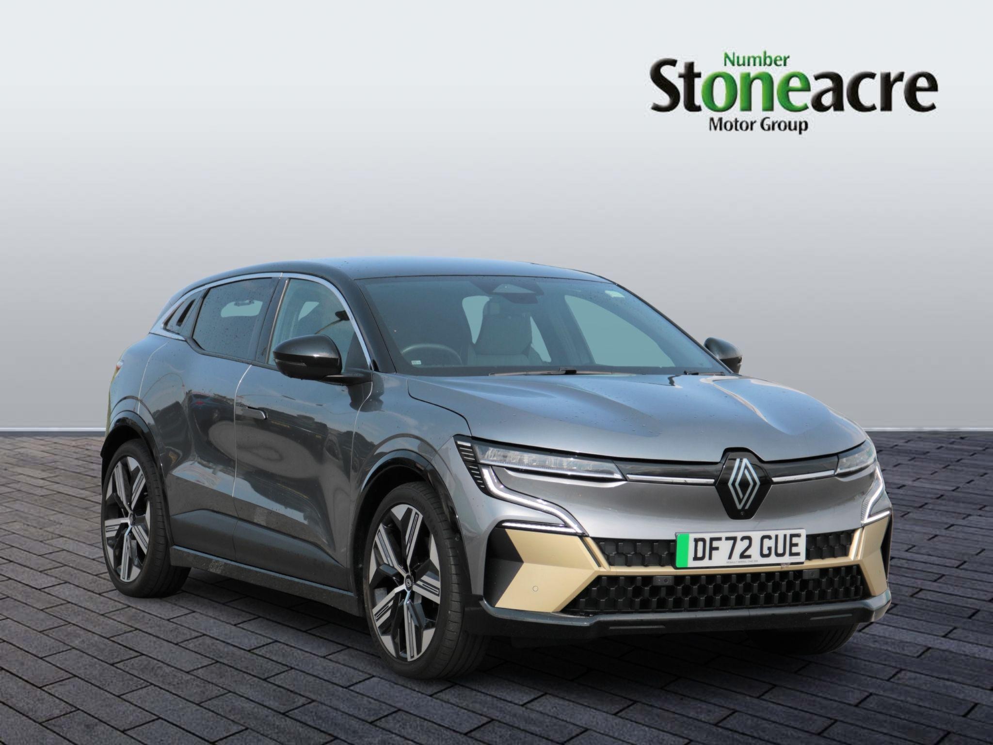 Main listing image - Renault Megane E Tech