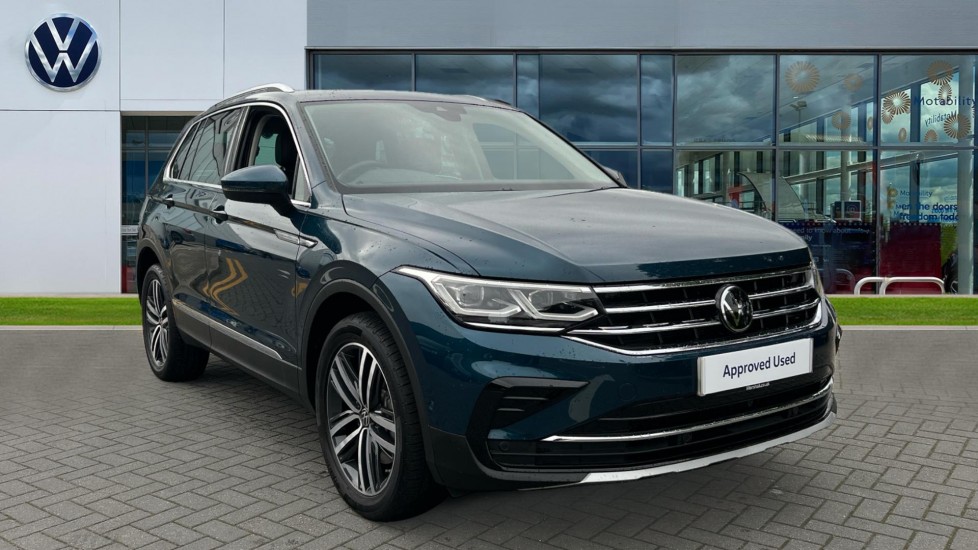 Main listing image - Volkswagen Tiguan