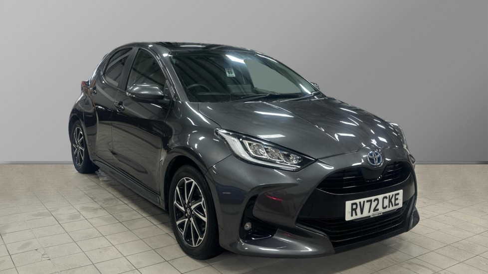 Main listing image - Toyota Yaris