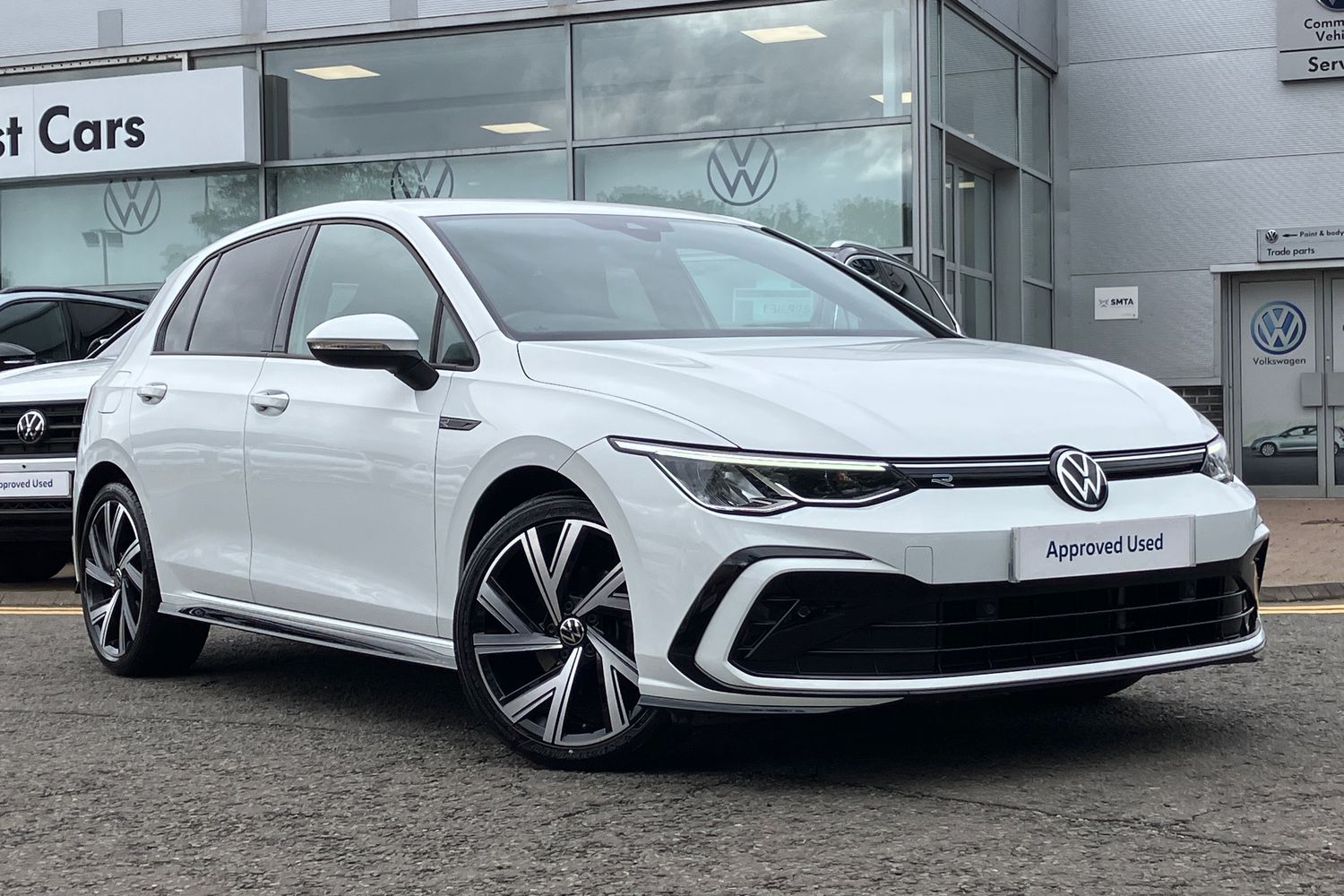 Main listing image - Volkswagen Golf
