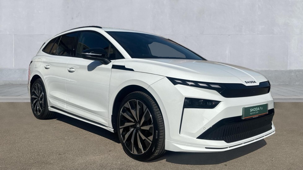 Main listing image - Skoda Enyaq