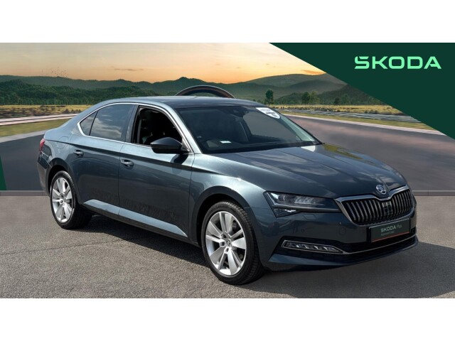 Main listing image - Skoda Superb