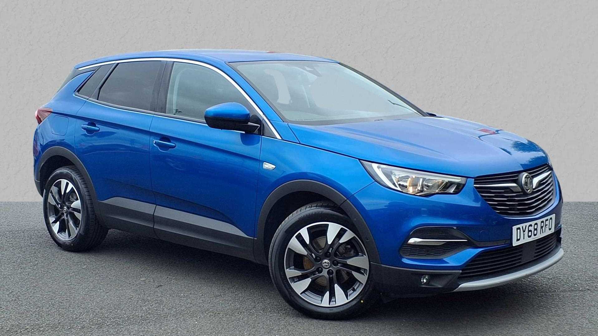 Main listing image - Vauxhall Grandland X