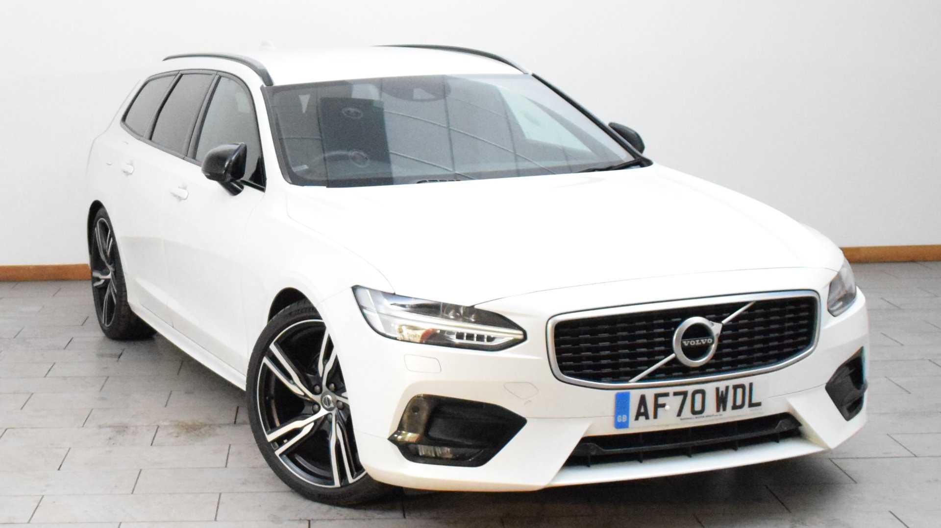 Main listing image - Volvo V90