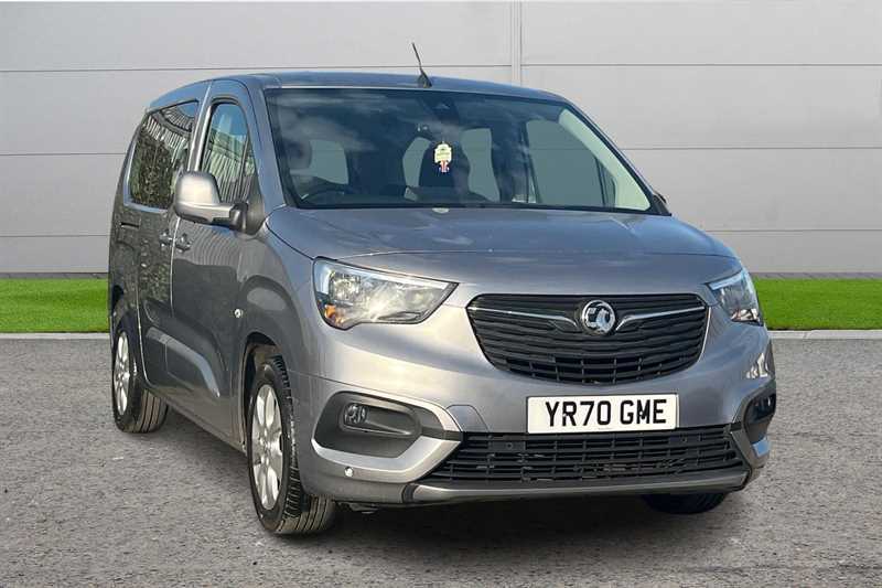 Main listing image - Vauxhall Combo Life