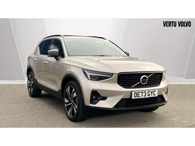 Main listing image - Volvo XC40