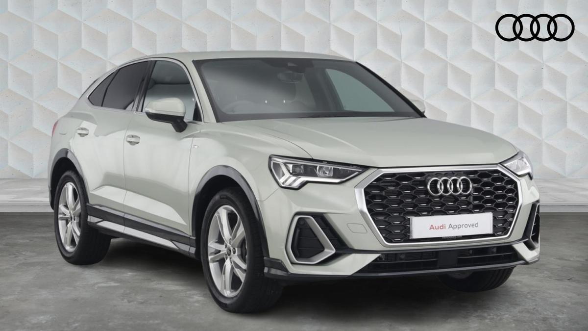 Main listing image - Audi Q3