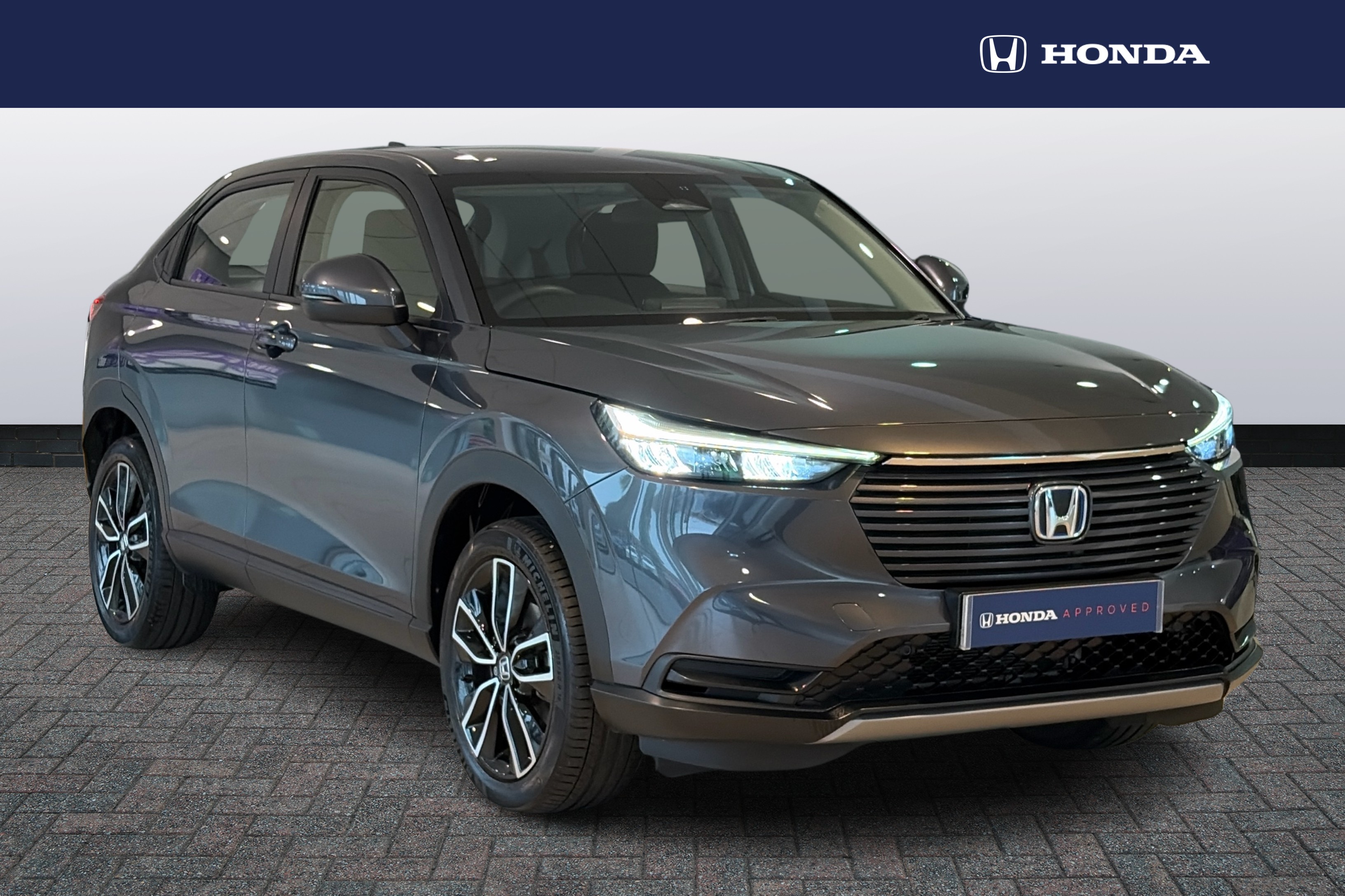 Main listing image - Honda HR-V