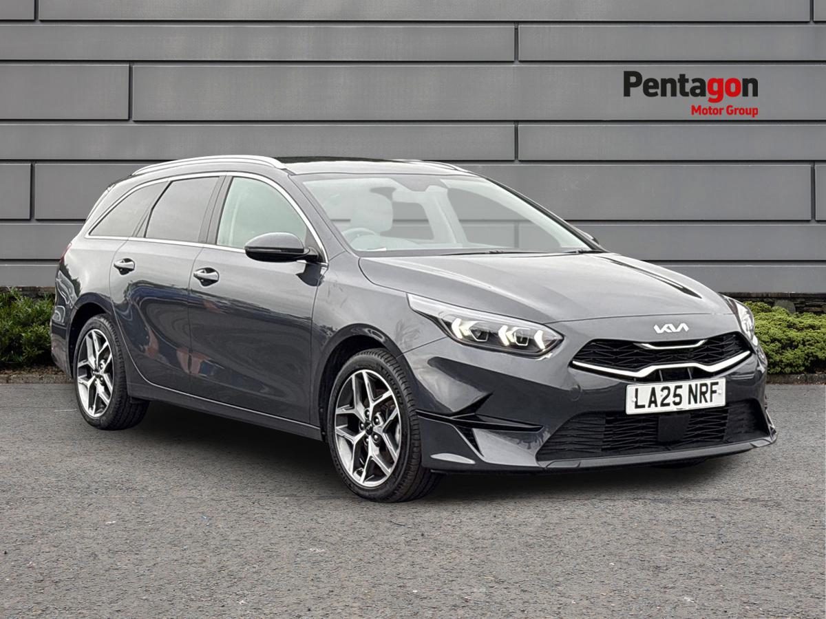 Main listing image - Kia Ceed