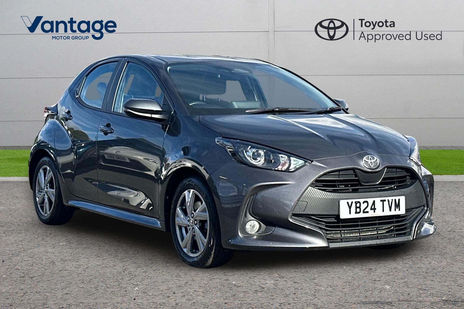 Main listing image - Toyota Yaris