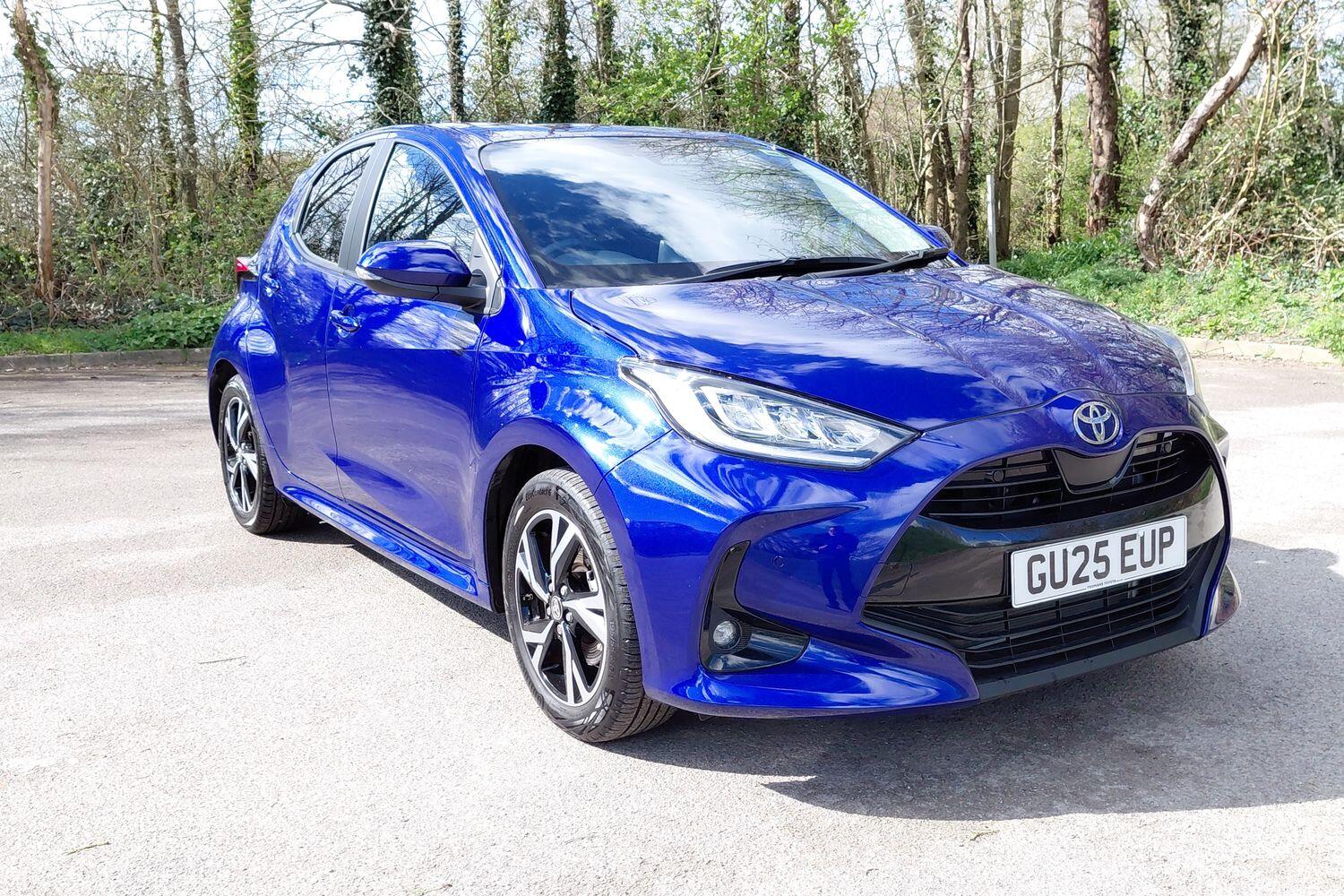 Main listing image - Toyota Yaris