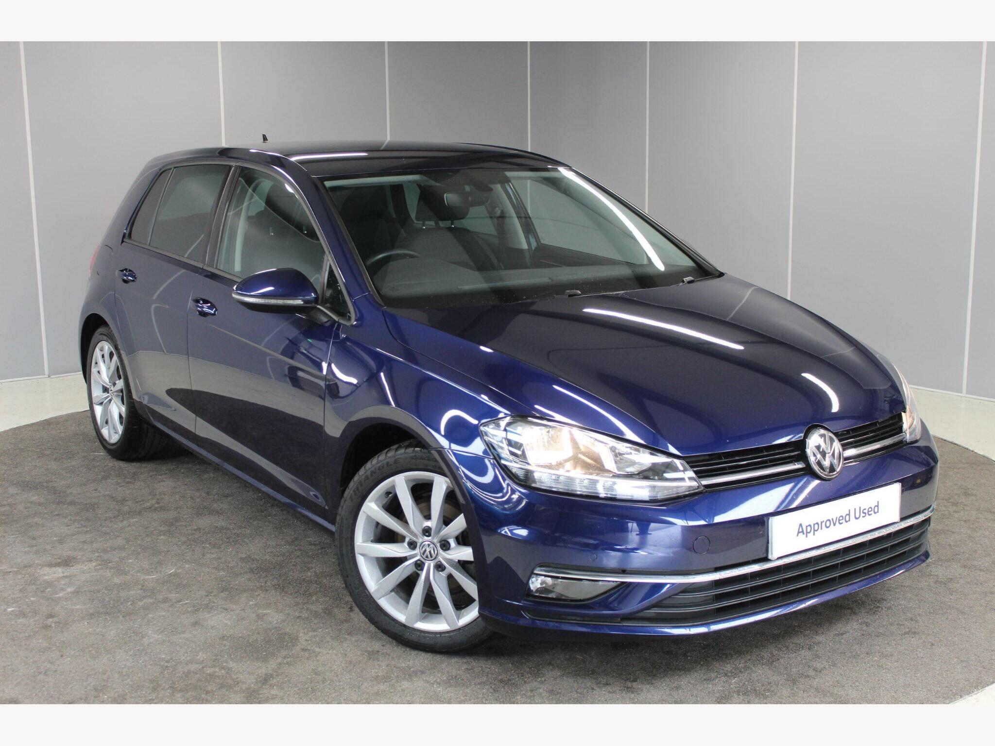 Main listing image - Volkswagen Golf