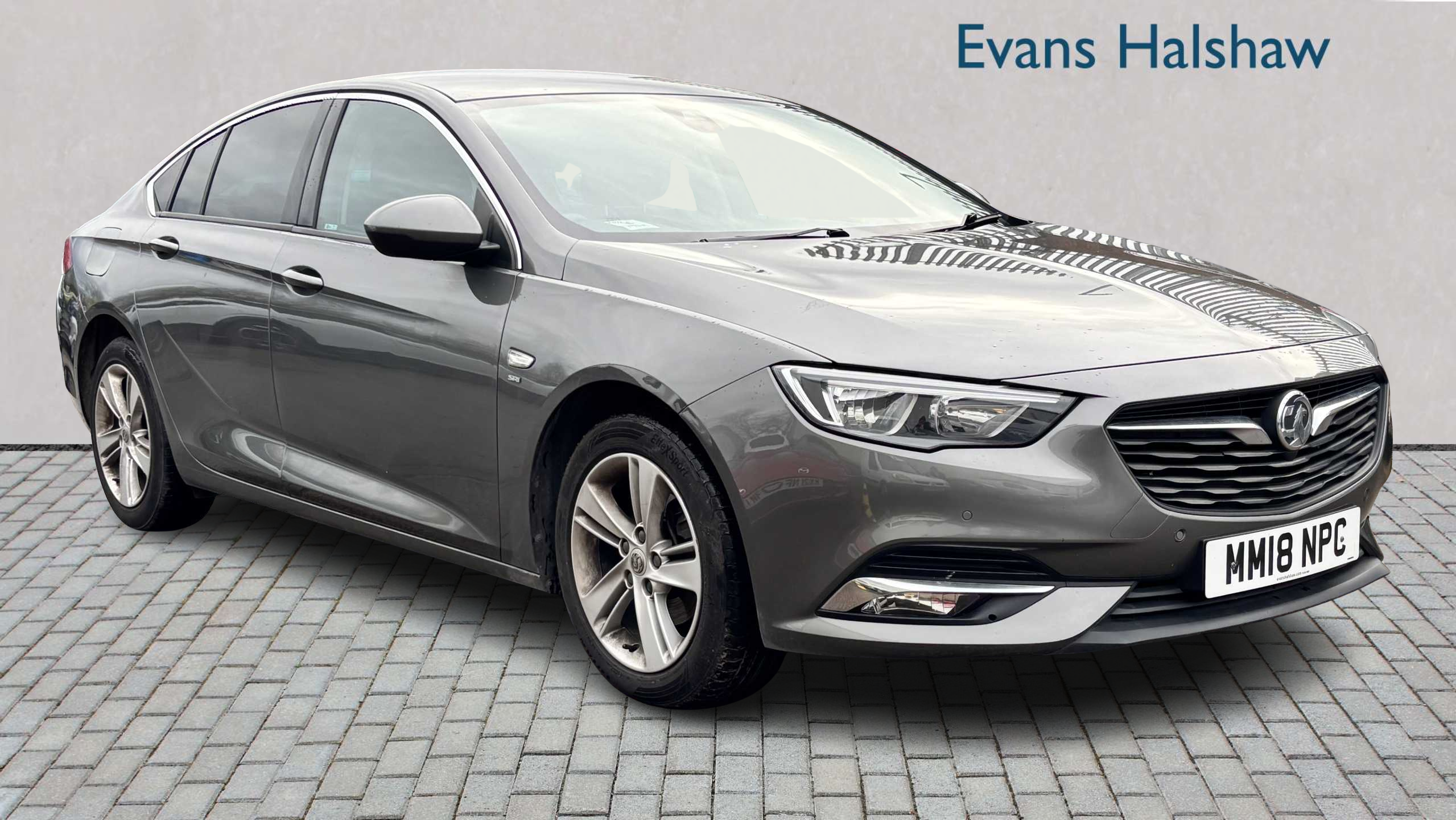 Main listing image - Vauxhall Insignia