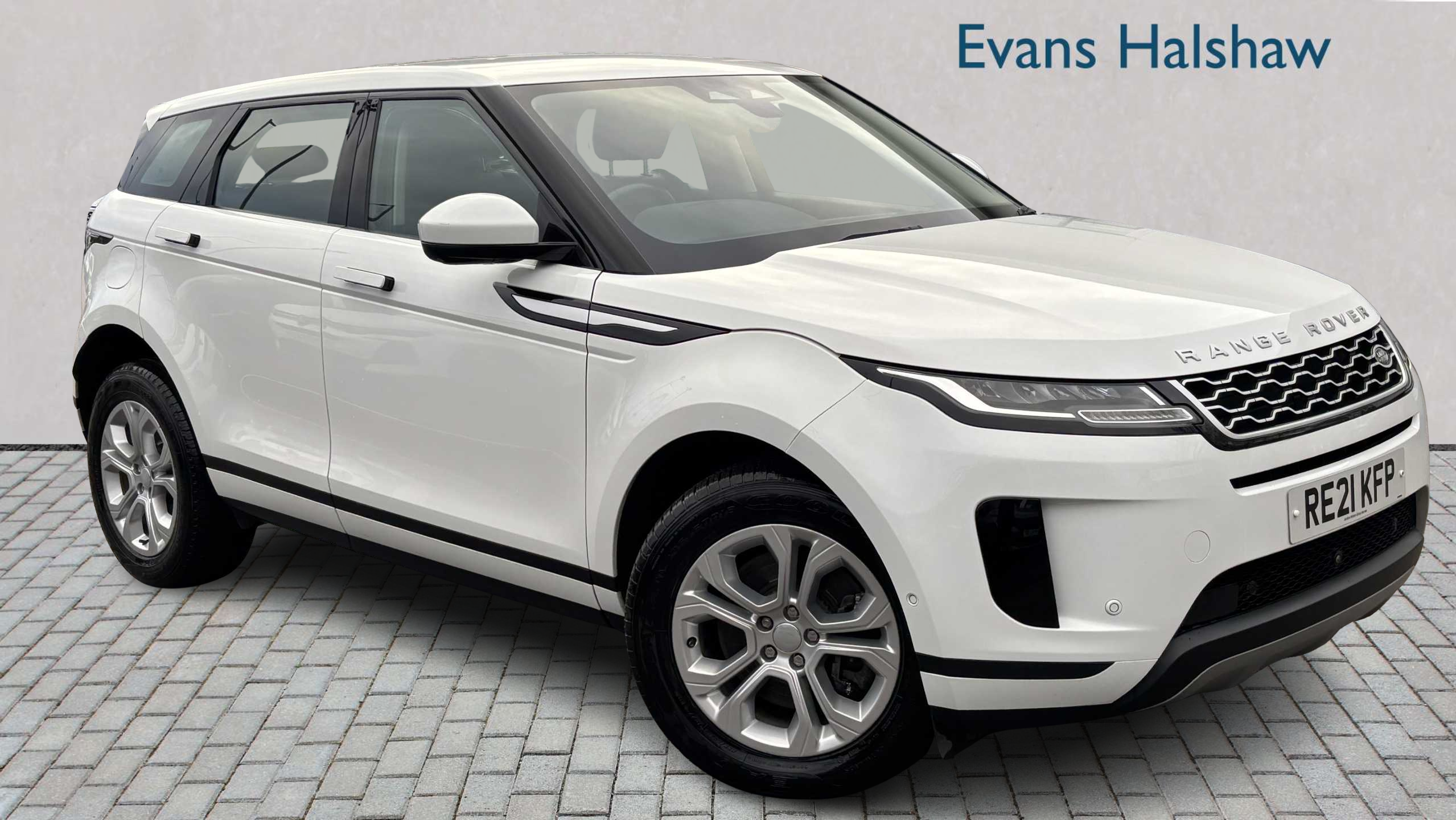 Main listing image - Land Rover Range Rover Evoque