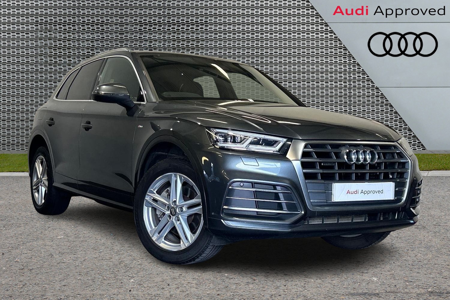 Main listing image - Audi Q5