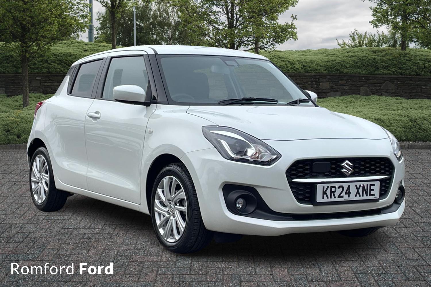 Main listing image - Suzuki Swift