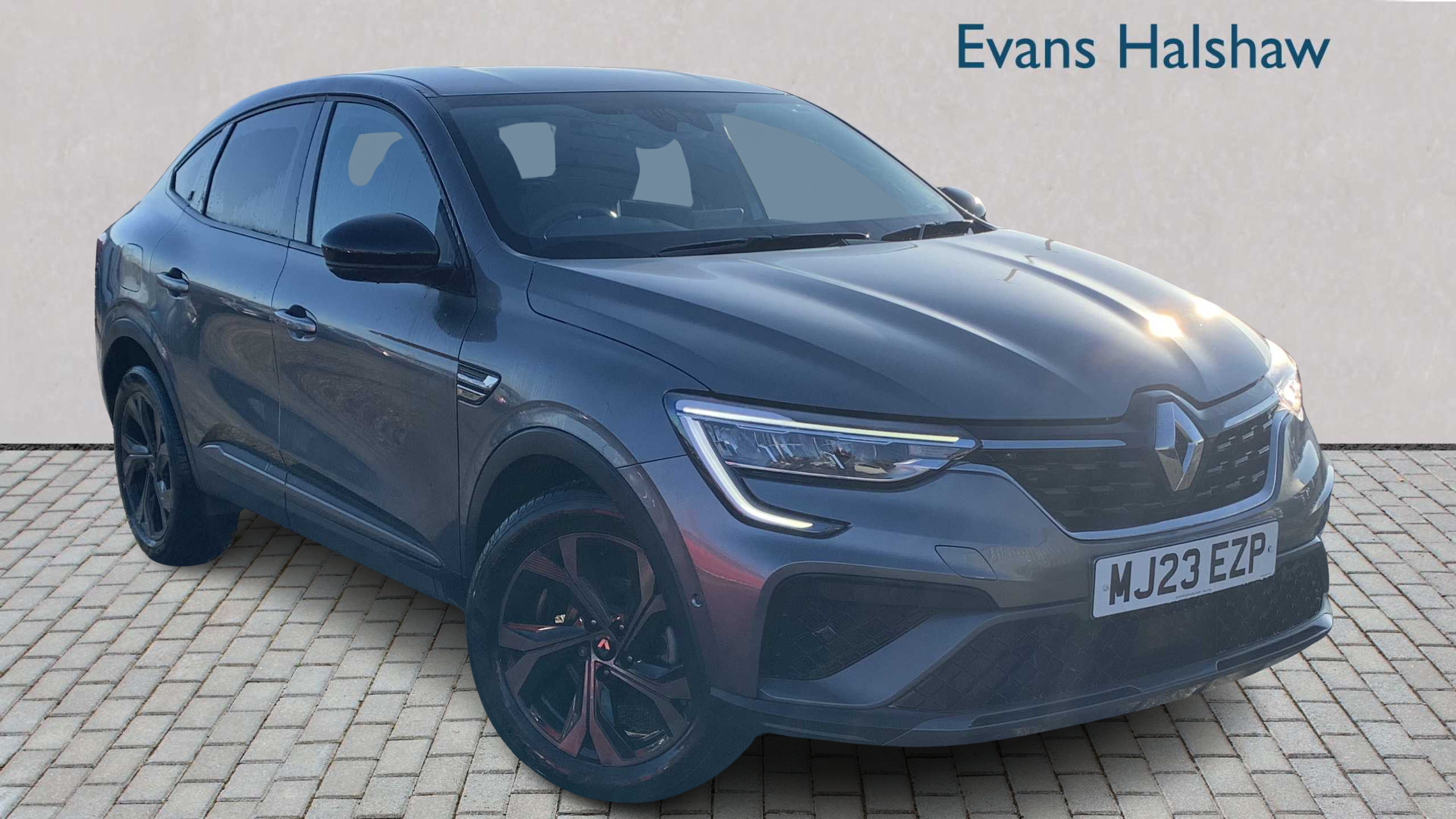 Main listing image - Renault Arkana