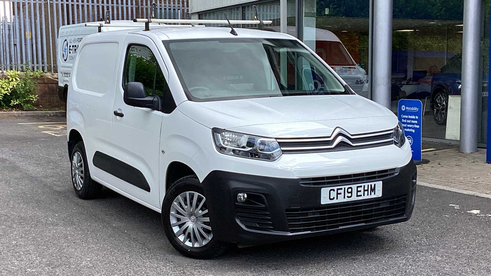 Main listing image - Citroen Berlingo Van