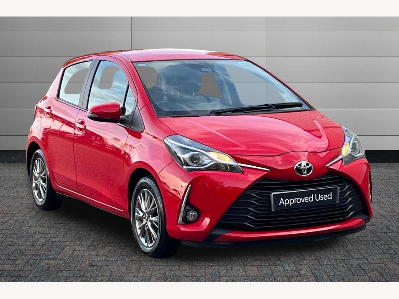 Main listing image - Toyota Yaris