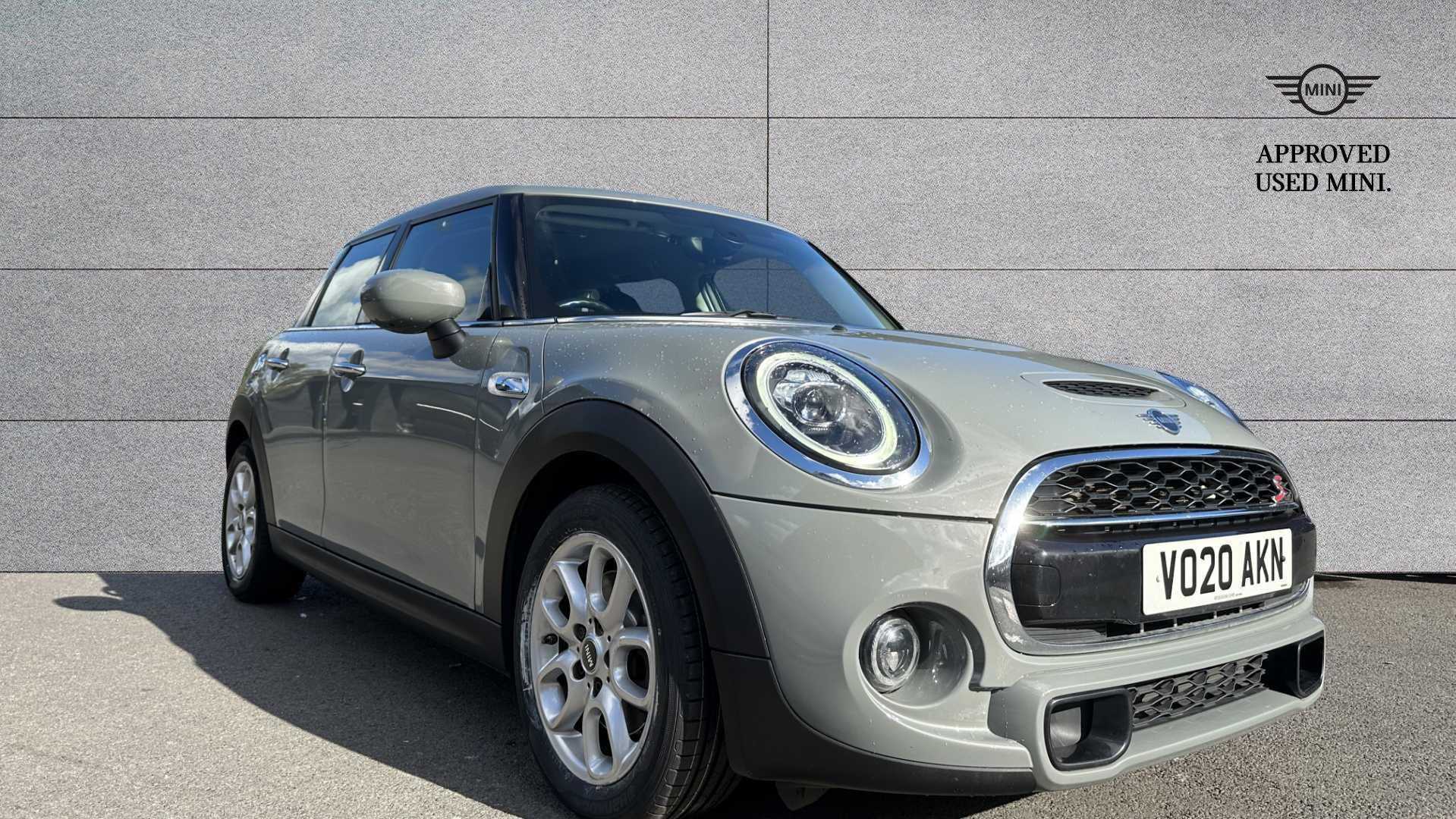 Main listing image - MINI Hatchback 5dr