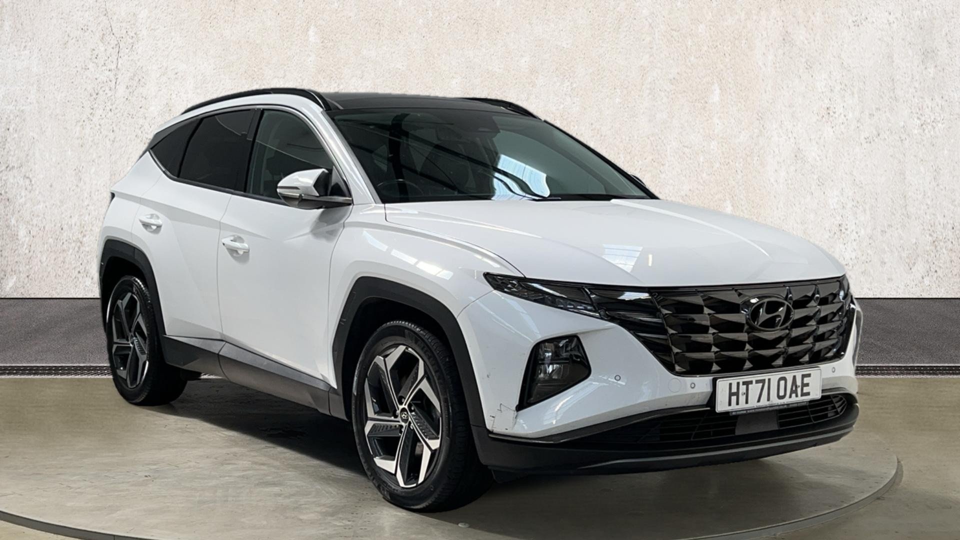 Main listing image - Hyundai Tucson