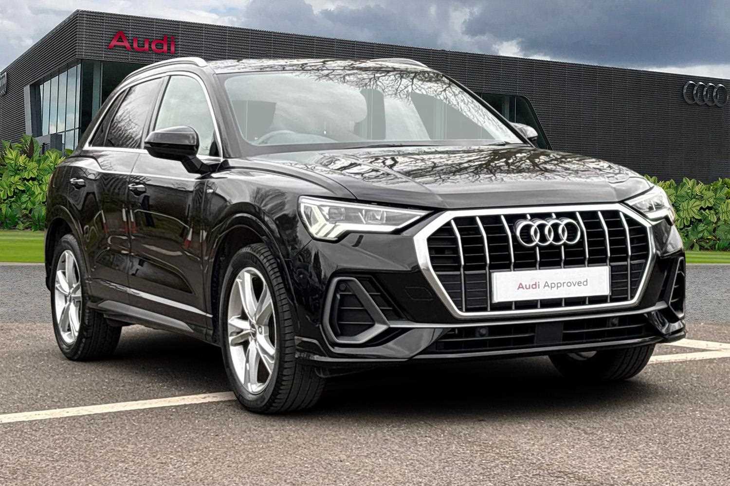 Main listing image - Audi Q3