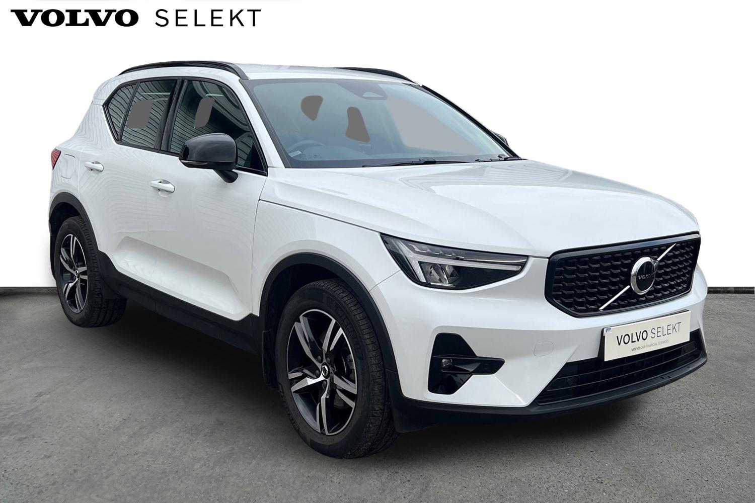 Main listing image - Volvo XC40