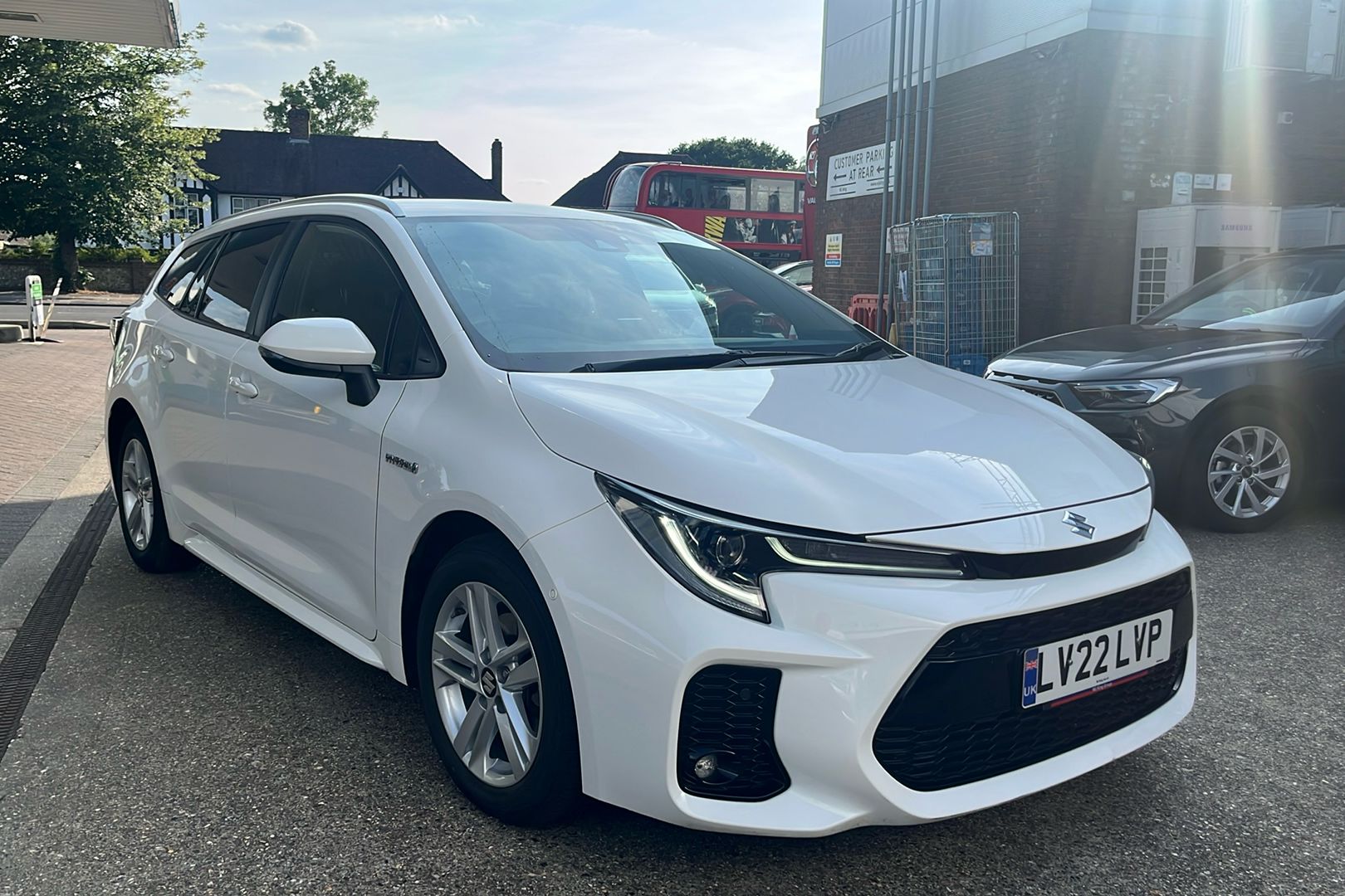 Main listing image - Suzuki Swace