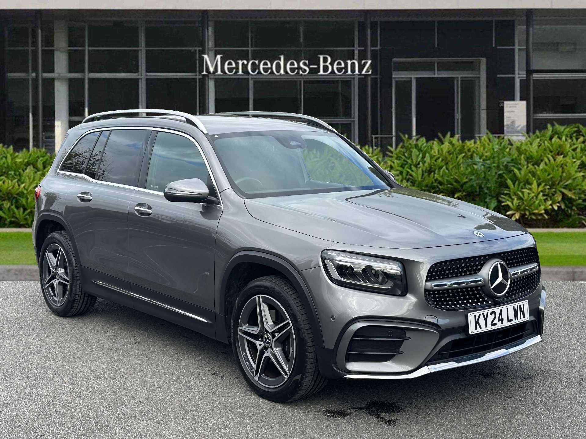 Main listing image - Mercedes-Benz GLB