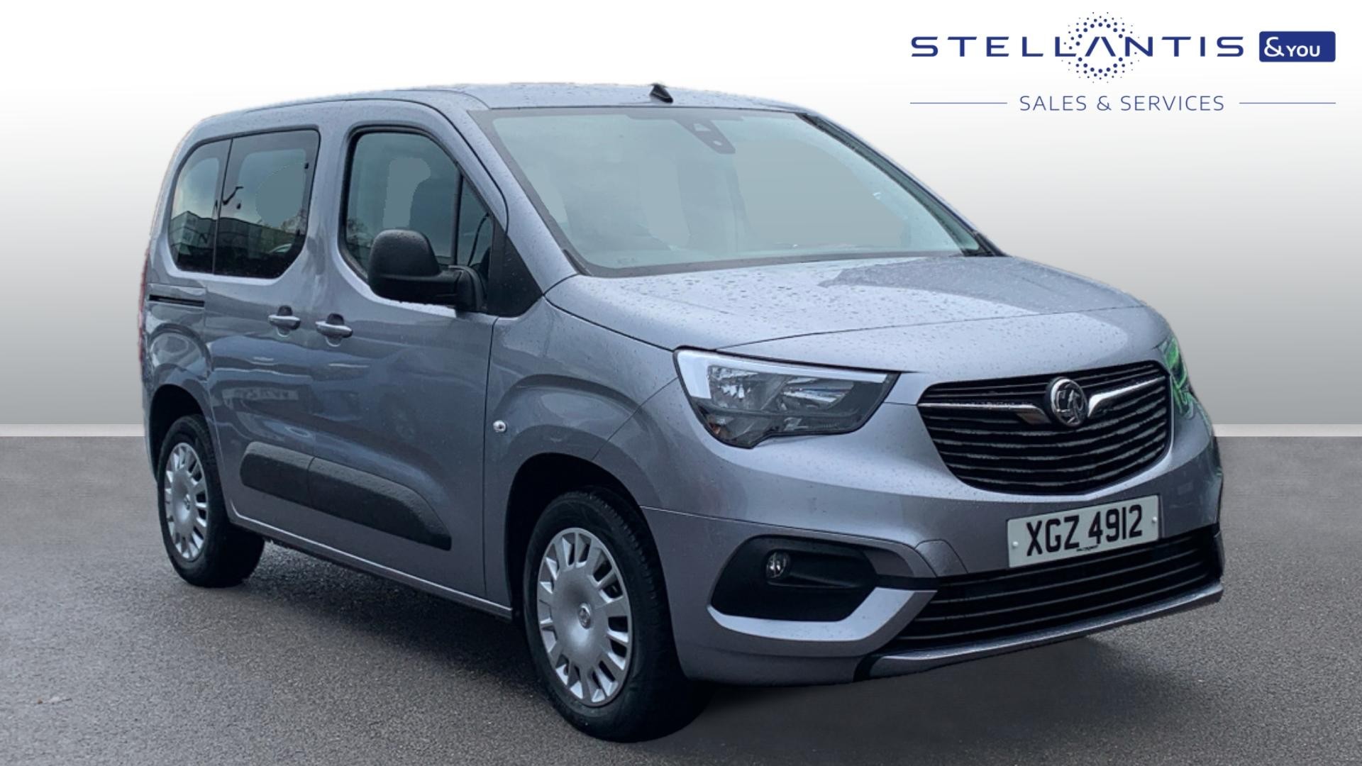 Main listing image - Vauxhall Combo Life