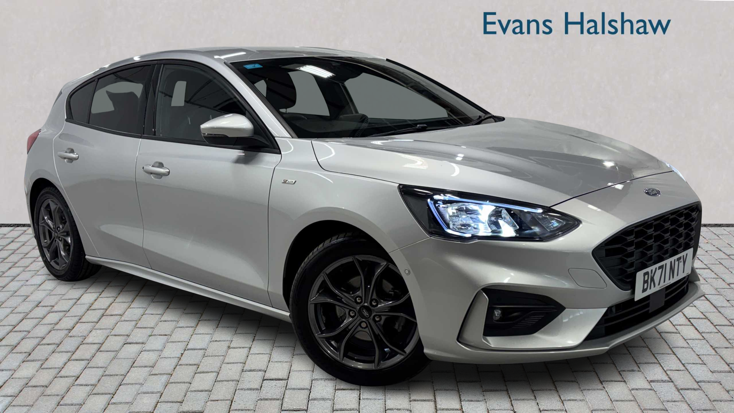 Main listing image - Ford Focus