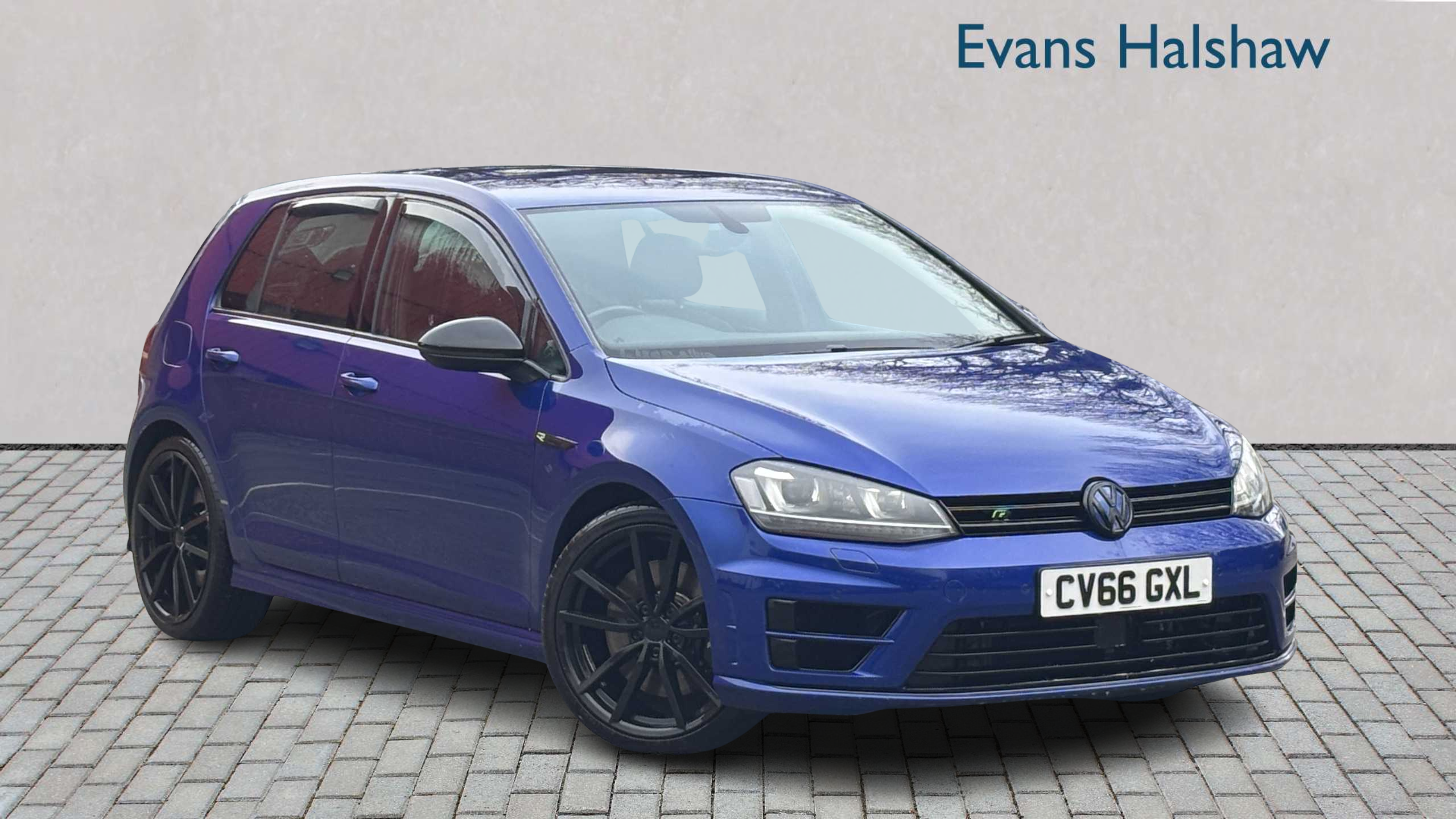 Main listing image - Volkswagen Golf R