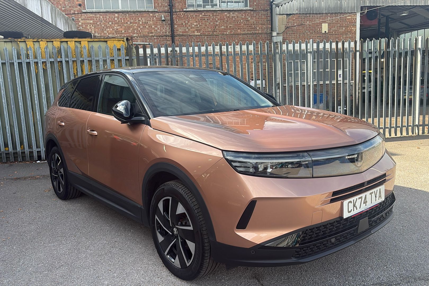 Main listing image - Vauxhall Grandland