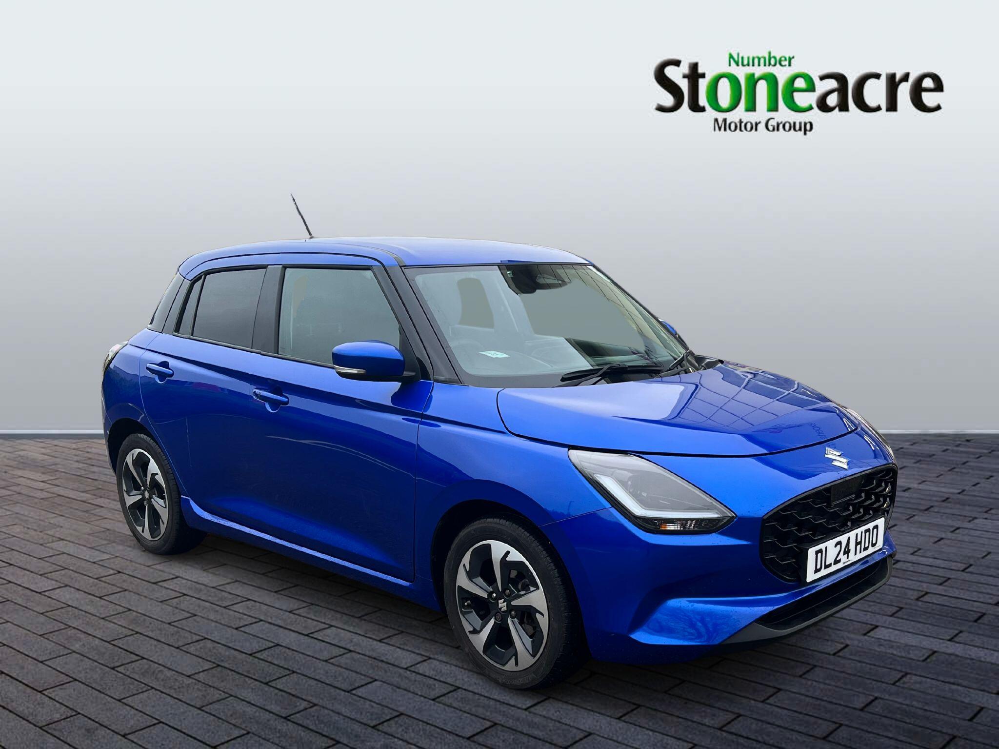 Main listing image - Suzuki Swift