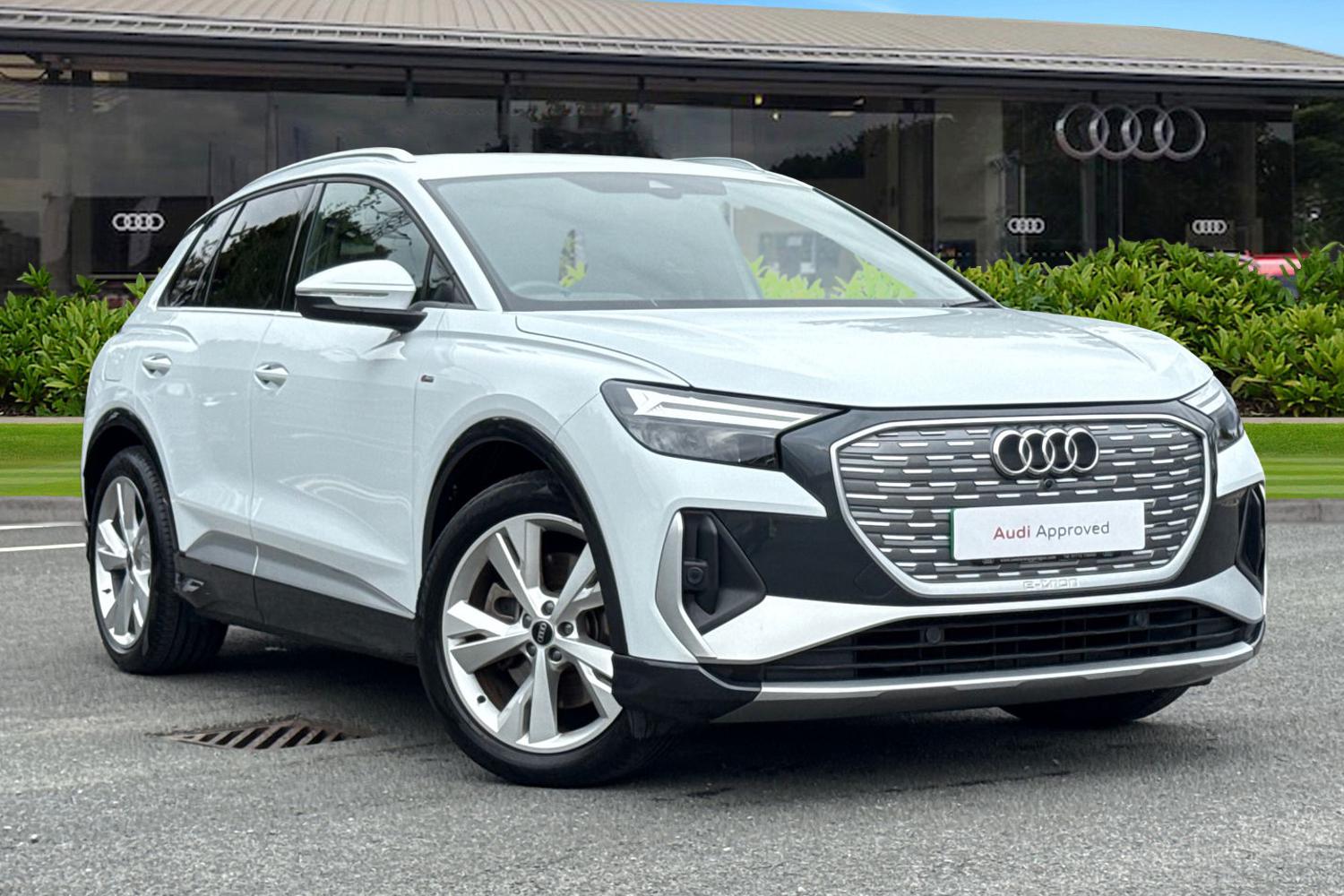 Main listing image - Audi Q4