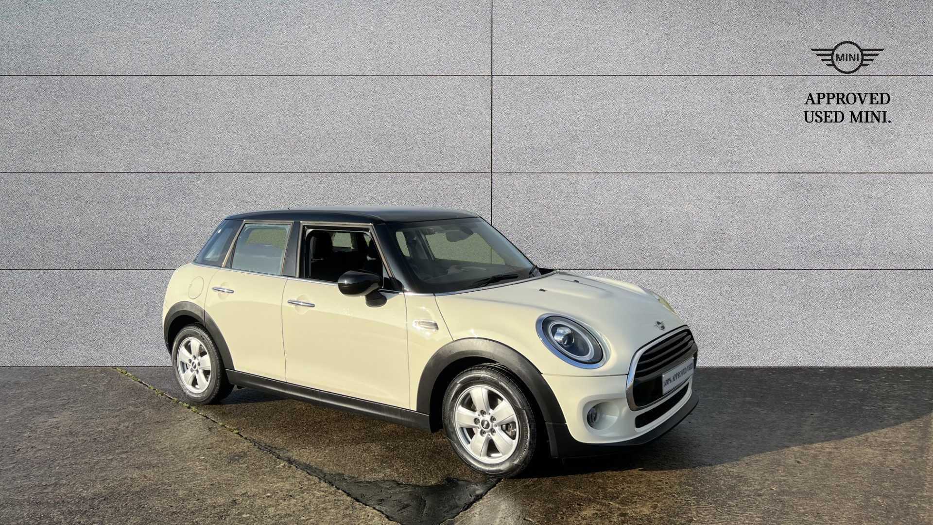 Main listing image - MINI Hatchback 5dr