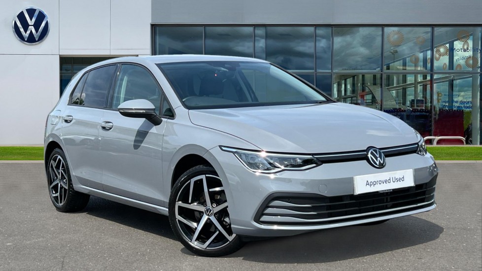 Main listing image - Volkswagen Golf